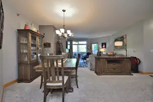 N74W13737 Appleton Ave, Menomonee Falls, WI 53051 - Photo 13