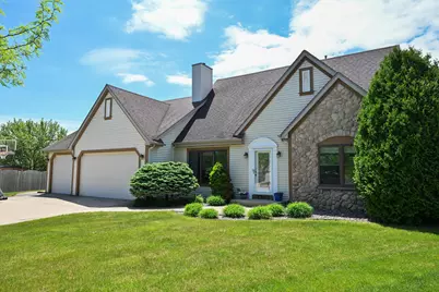 5507  28th St, Kenosha, WI 53144 - Photo 1
