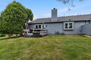 N98W17973 Bramblewood Ct, Germantown, WI 53022 - Photo 3