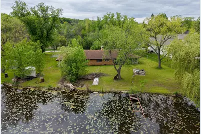 3468 S Shore Dr, Richfield, WI 53033 - Photo 7