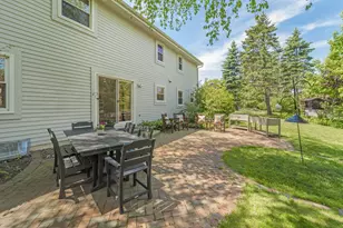 720 W Clovernook Ln, Glendale, WI 53217 - Photo 37