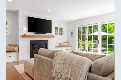 815 E Birch Ave, Whitefish Bay, WI 53217 - Photo 21