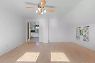 1120 S 23rd St, Manitowoc, WI 54220 - Photo 17