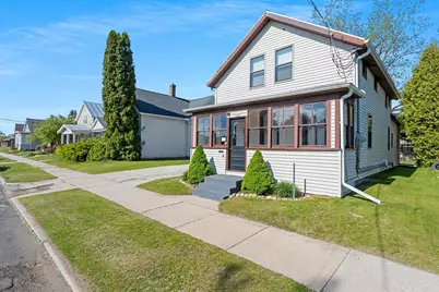 1120 S 23rd St, Manitowoc, WI 54220 - Photo 3
