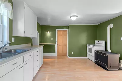 1120 S 23rd St, Manitowoc, WI 54220 - Photo 37