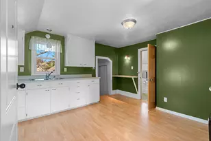 1120 S 23rd St, Manitowoc, WI 54220 - Photo 33