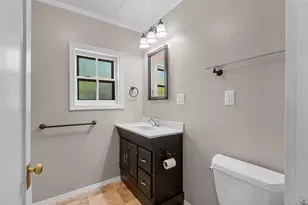1120 S 23rd St, Manitowoc, WI 54220 - Photo 27