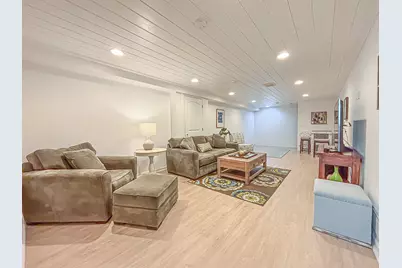 21660  Mayrose Blvd, Brookfield, WI 53045 - Photo 35