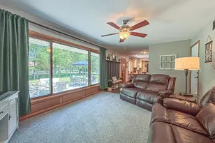 21660 Mayrose Blvd, Brookfield, WI 53045 - Photo 25