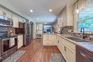 21660 Mayrose Blvd, Brookfield, WI 53045 - Photo 13