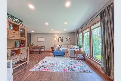 21660  Mayrose Blvd, Brookfield, WI 53045 - Photo 7