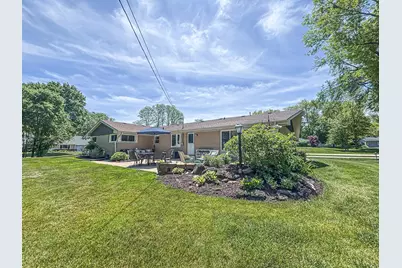 21660  Mayrose Blvd, Brookfield, WI 53045 - Photo 43