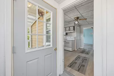 1178 N Fourth St, Watertown, WI 53098 - Photo 11