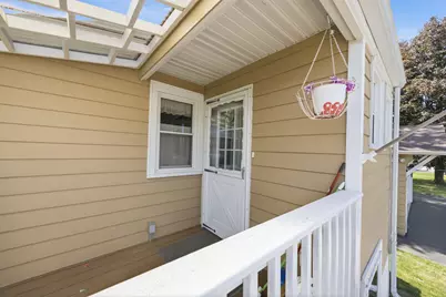 1178 N Fourth St, Watertown, WI 53098 - Photo 7