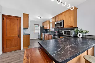 305 1st Ave, Holmen, WI 54636 - Photo 17