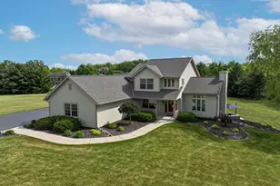 S89W31671 Cooper Pkwy, Mukwonago, WI 53149 - Photo 1