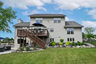 S89W31671 Cooper Pkwy, Mukwonago, WI 53149 - Photo 5