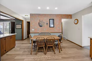 116 Virginia St, Racine, WI 53405 - Photo 7