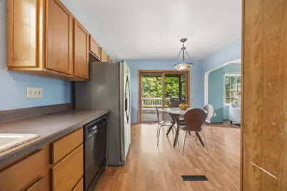 120  Vine St, Delavan, WI 53115 - Photo 7