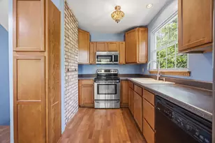120 Vine St, Delavan, WI 53115 - Photo 5