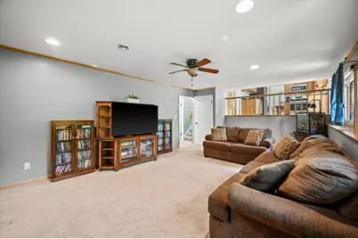 16005 W Allison Dr, New Berlin, WI 53151 - Photo 13