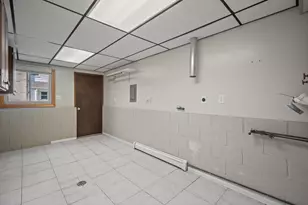 16005 W Allison Dr, New Berlin, WI 53151 - Photo 19
