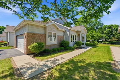 4650 S Forest Point Blvd, New Berlin, WI 53151 - Photo 1