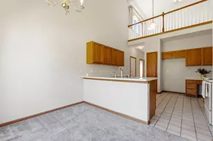 4650 S Forest Point Blvd, New Berlin, WI 53151 - Photo 7