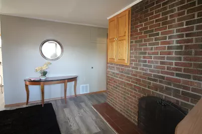 2715 S 50th St, Milwaukee, WI 53219 - Photo 19