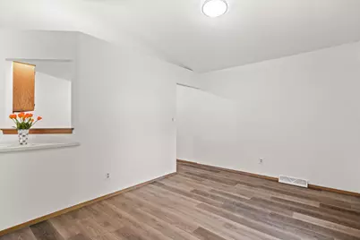 S104W20472  Tina Dr, Muskego, WI 53150 - Photo 15