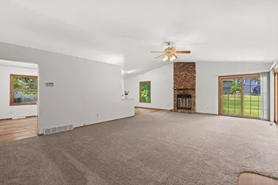 S104W20472  Tina Dr, Muskego, WI 53150 - Photo 5