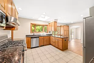 12400 Elmhurst Pkwy, Elm Grove, WI 53122 - Photo 9