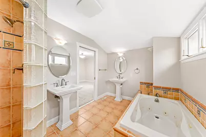 12400  Elmhurst Pkwy, Elm Grove, WI 53122 - Photo 25
