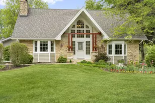 N24W26730 Accent Ct, Pewaukee, WI 53072 - Photo 1