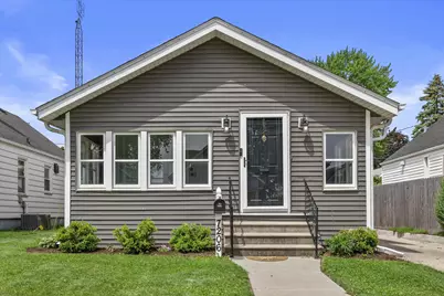 7206  41st Ave, Kenosha, WI 53142 - Photo 1