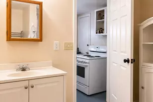 815 S 22nd St, Milwaukee, WI 53204 - Photo 9