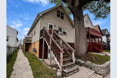 2375 S 16th St #2377, Milwaukee, WI 53215 - Photo 3