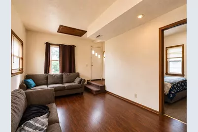 2375 S 16th St #2377, Milwaukee, WI 53215 - Photo 15