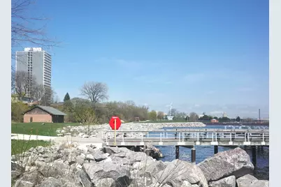 2525 S Shore Dr #1D, Milwaukee, WI 53207 - Photo 29