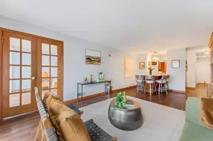 2525 S Shore Dr, Milwaukee, WI 53207 - Photo 1