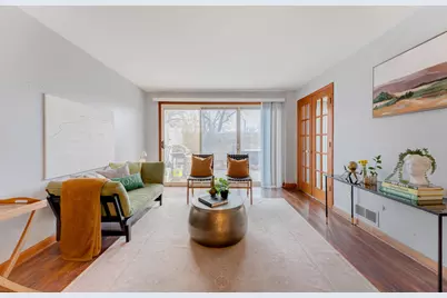2525 S Shore Dr #1D, Milwaukee, WI 53207 - Photo 21