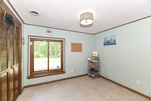 21601 W Lochinvar Ln, New Berlin, WI 53146 - Photo 29