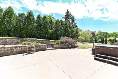 21601 W Lochinvar Ln, New Berlin, WI 53146 - Photo 37