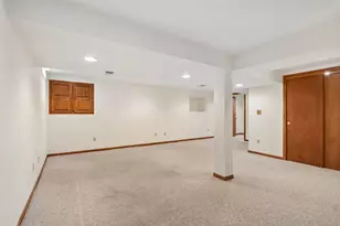 S72W16171 Edith Ct, Muskego, WI 53150 - Photo 31