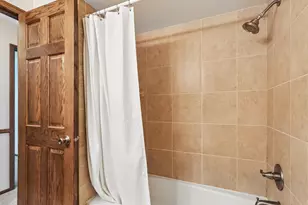 S72W16171 Edith Ct, Muskego, WI 53150 - Photo 27