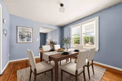 1006 E Land Pl, Milwaukee, WI 53202 - Photo 7