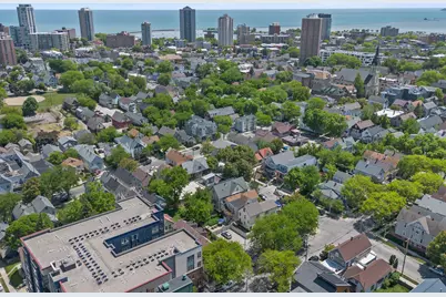 1006 E Land Pl, Milwaukee, WI 53202 - Photo 33