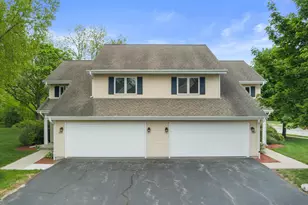 1057 Fleetfoot Dr, Waukesha, WI 53186 - Photo 1