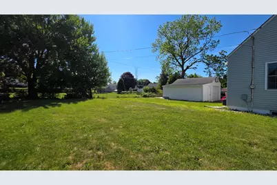 2603  Coolidge Ave, Racine, WI 53403 - Photo 15