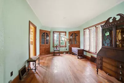 1607 S 55th St, West Milwaukee, WI 53214 - Photo 5